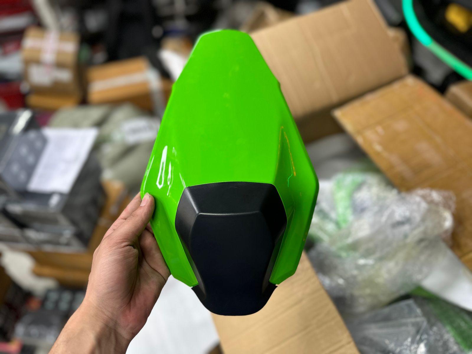 Seat Cowl For Kawasaki Z900 2025