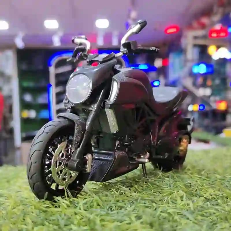 Diecast Bike Scale Models