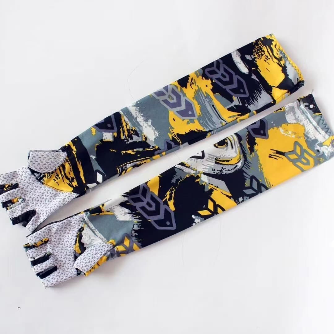 Arm sleeves with gloves