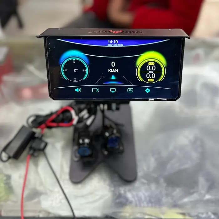 Fauvism Navigation Screen 6.25inch With Camera & TPMS with BSD Feature