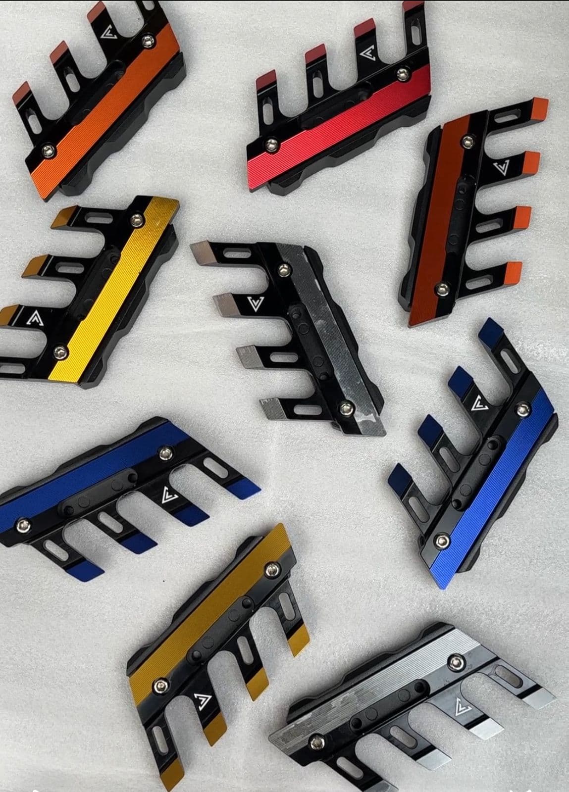 Dual colour shocker protector universal