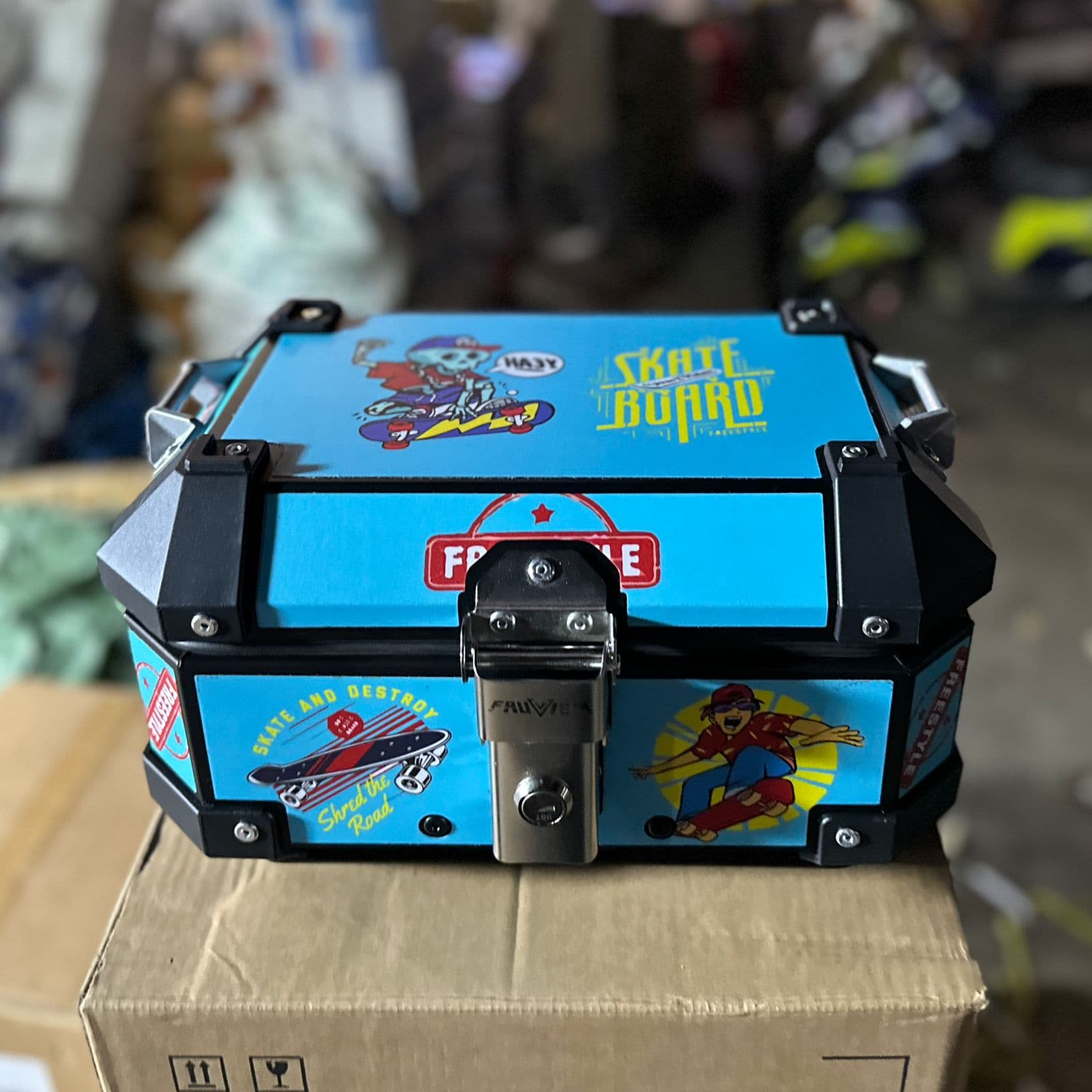 Coloured Top Box 15L