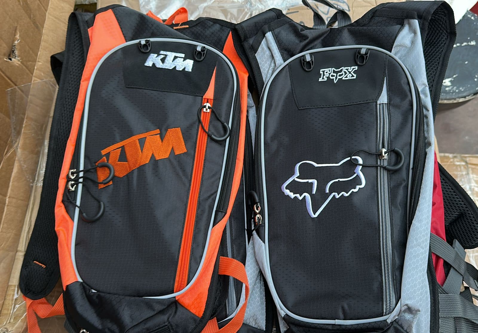 FOX & KTM Hydration Water Backpack with 2L Water Blow