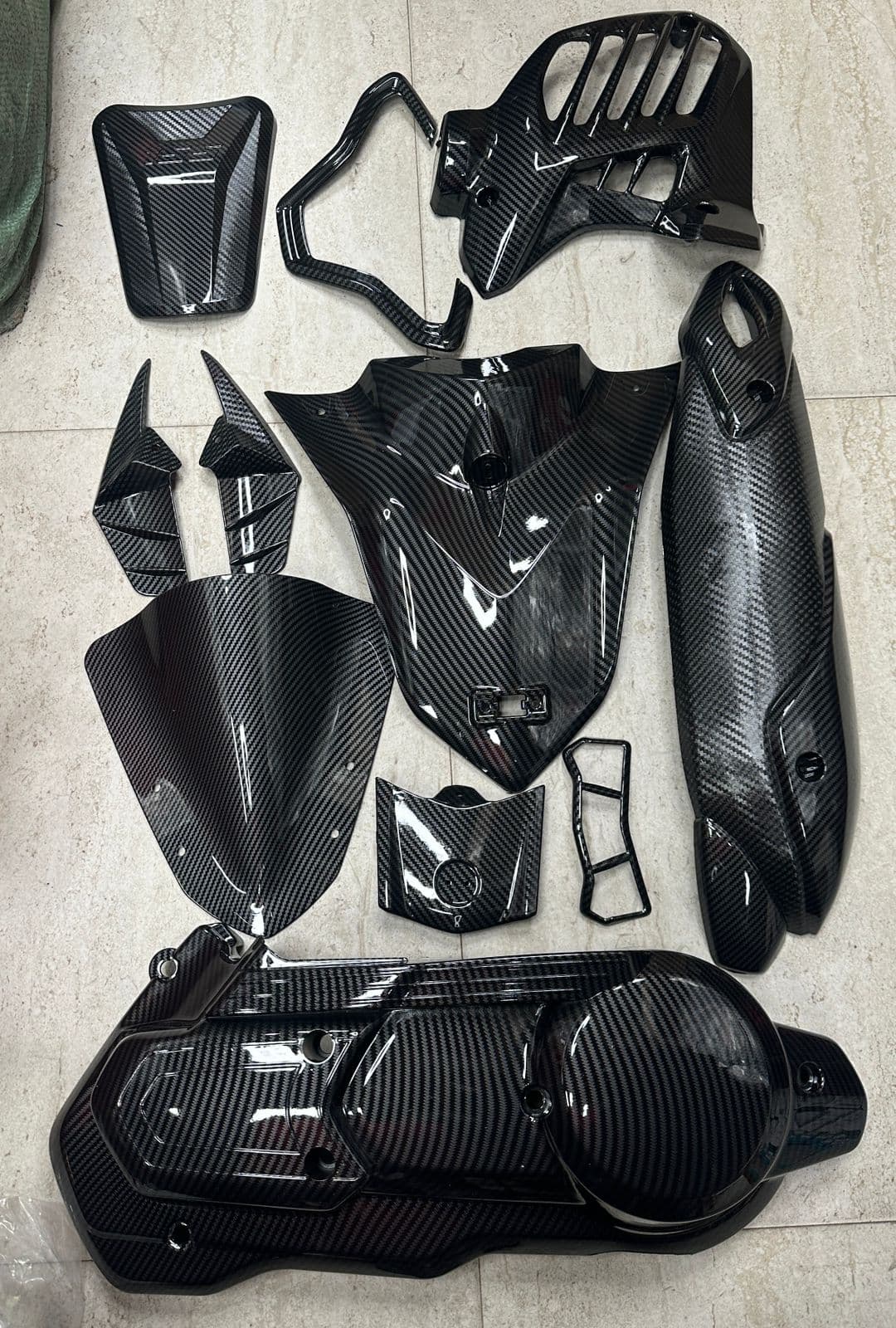 Carbon Parts Complete set of 11 for Aerox 155