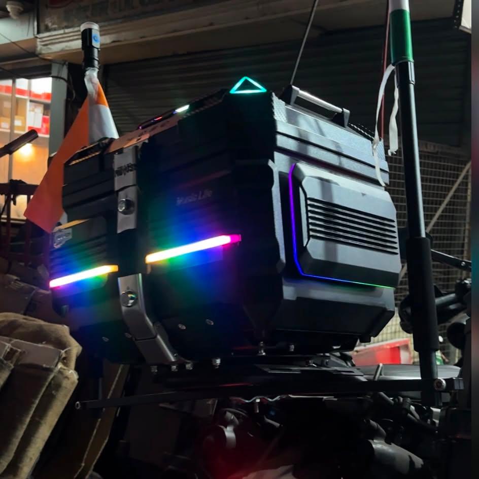 Motorcycle Topbox with LED DRL & Speakers (Metal  Base)