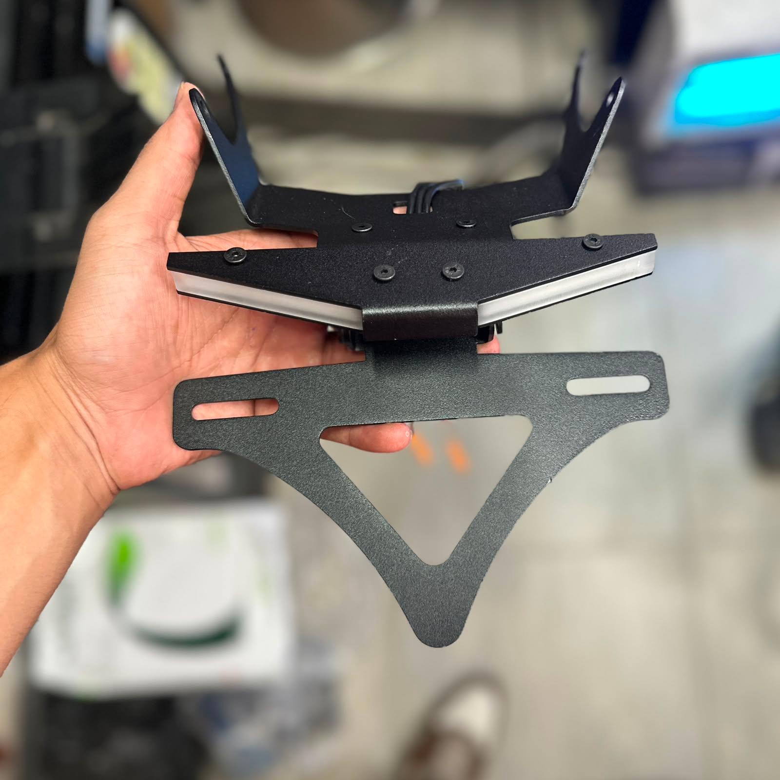 CBR 650R Tailtidy with indicators