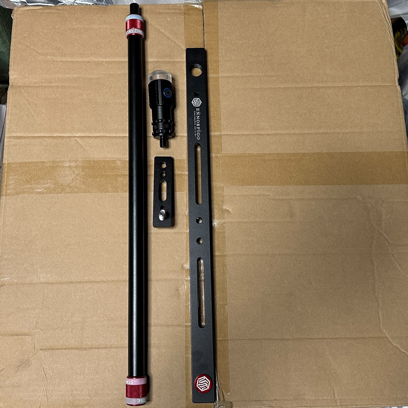 Ennorfigo Flag Poles with Camera Mounting Bracket and Detachable Lights Single