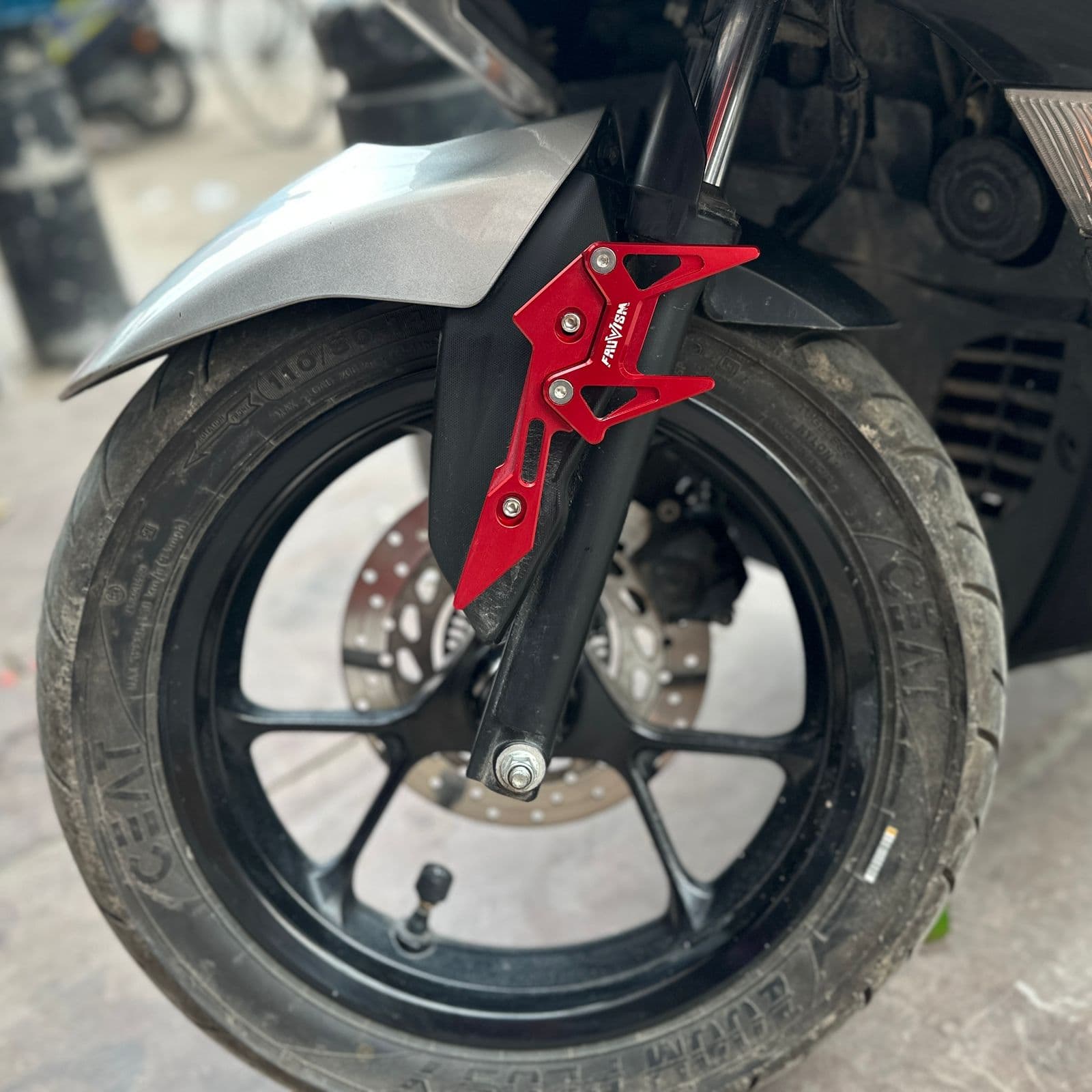 Fauvism F style wing shocker protector universal