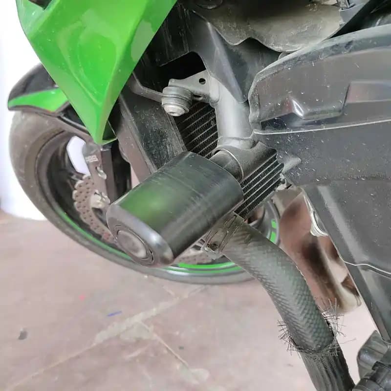 R&G Replica Frame Sliders For Kawasaki Z900 