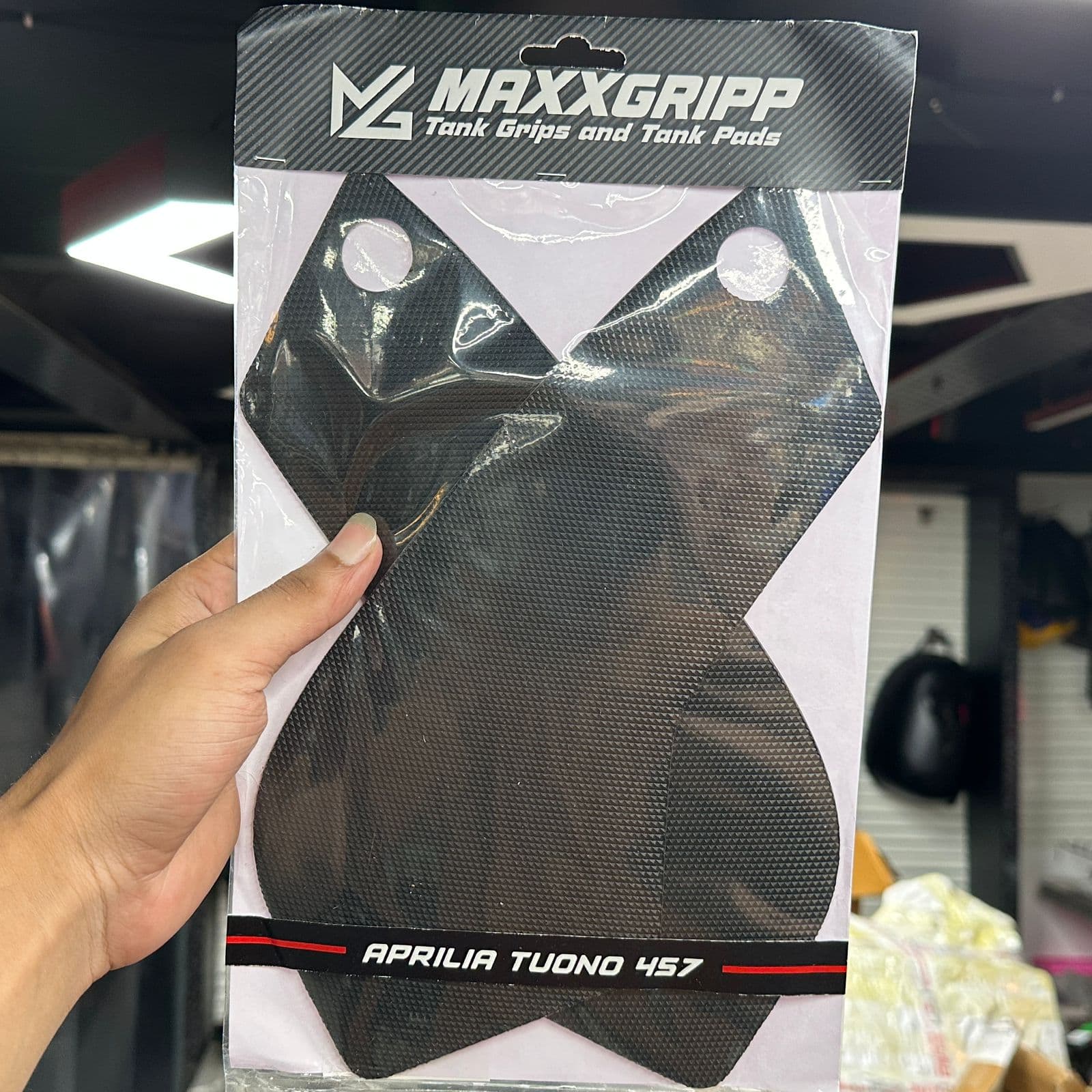 Traction Grips for Aprilia Tuono 457