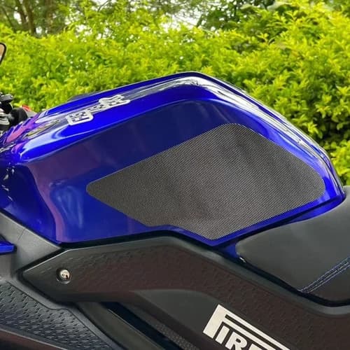 R15 V3 Thigh Pad Maxx Grip